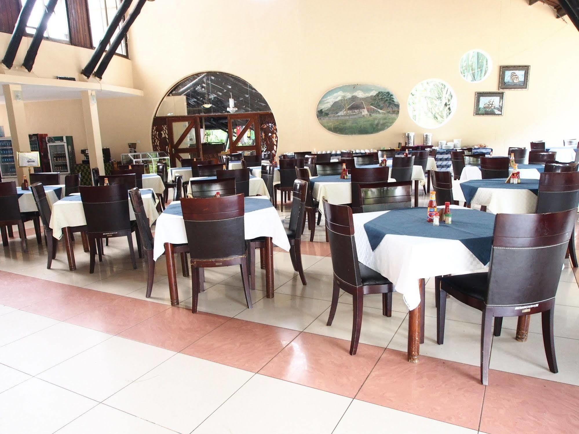 Morogoro Hotel Kültér fotó