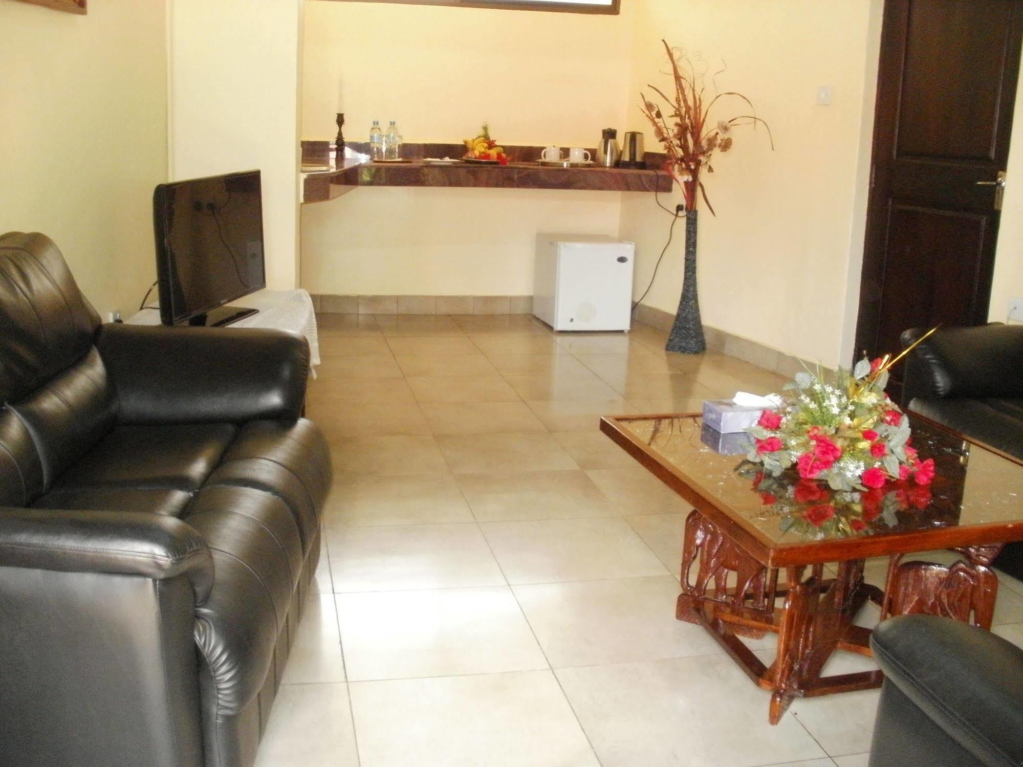 Morogoro Hotel Kültér fotó